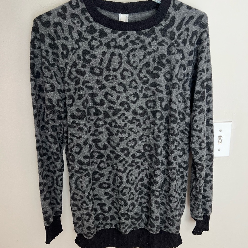 Grateful Hearts Cheetah Print Sweater